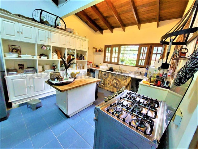 Splendid Family House - Hermosa Casa en Las Cumbres